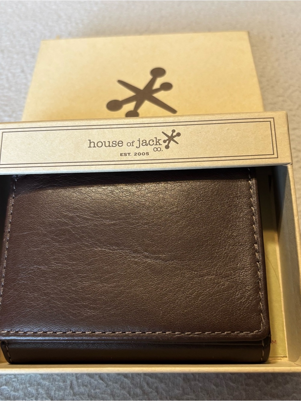 House of Jack Brown Leather Men's Tri-fold  Wallet new in box